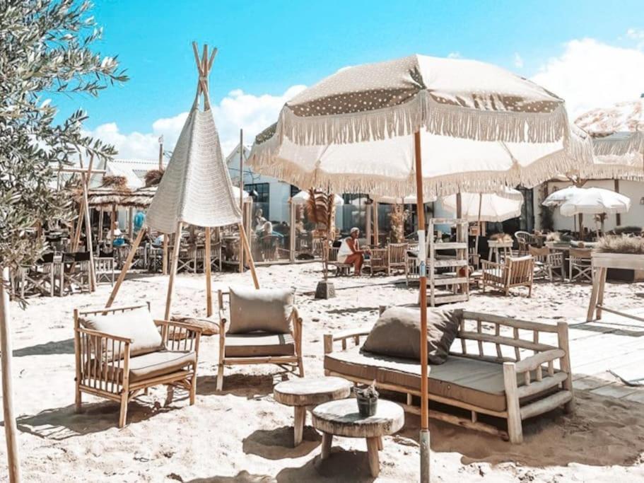 Ithaka Beach House, Unieke Plek Met Vrij Parkeren! نوردفيك المظهر الخارجي الصورة